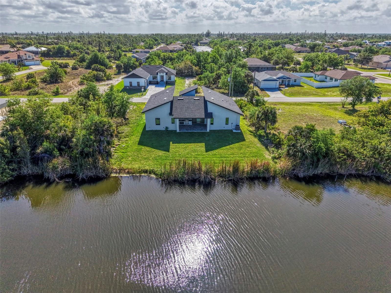 SOUTH GULF COVE - Residential