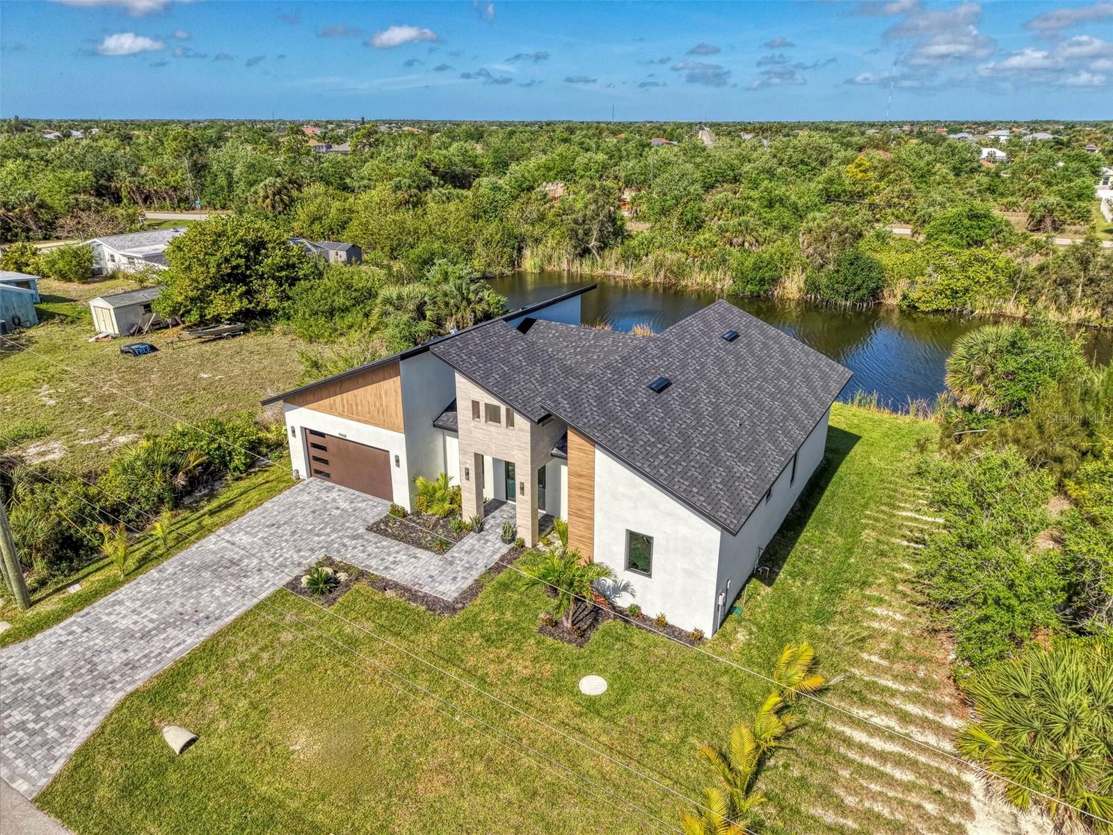 SOUTH GULF COVE - Residential