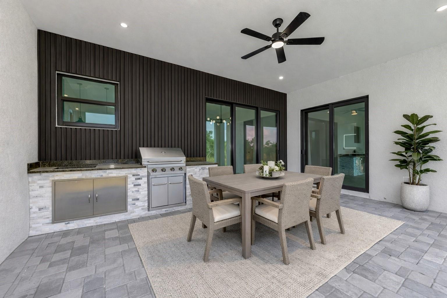 SOUTH GULF COVE - Residential