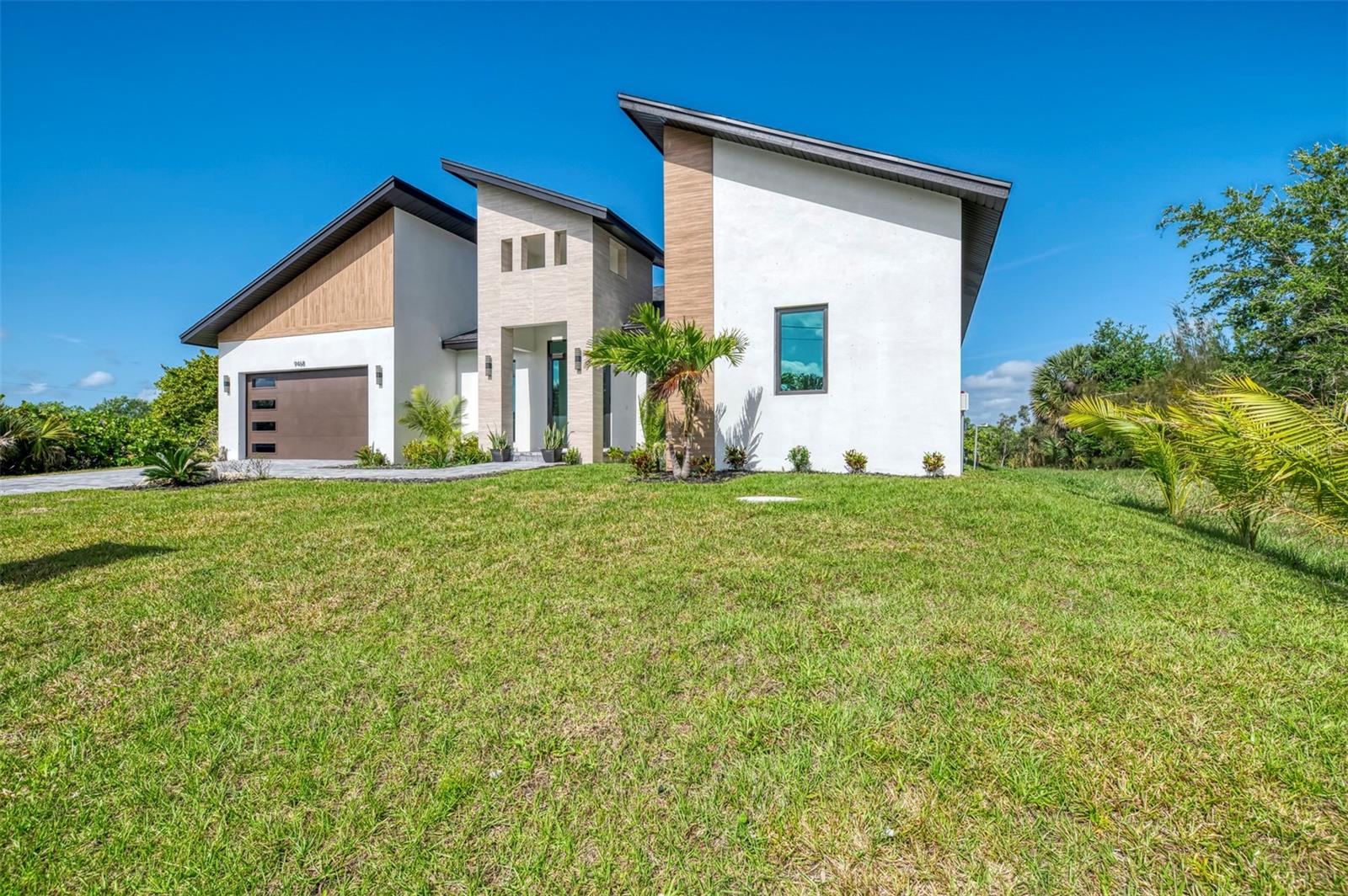 SOUTH GULF COVE - Residential