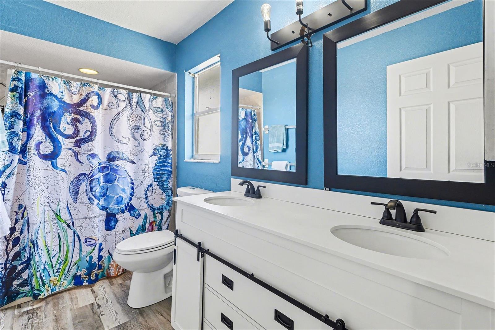 TEE & GREEN ESTATES - Residential