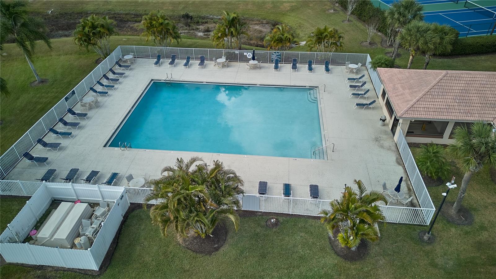 NORTHWOOD - Residential