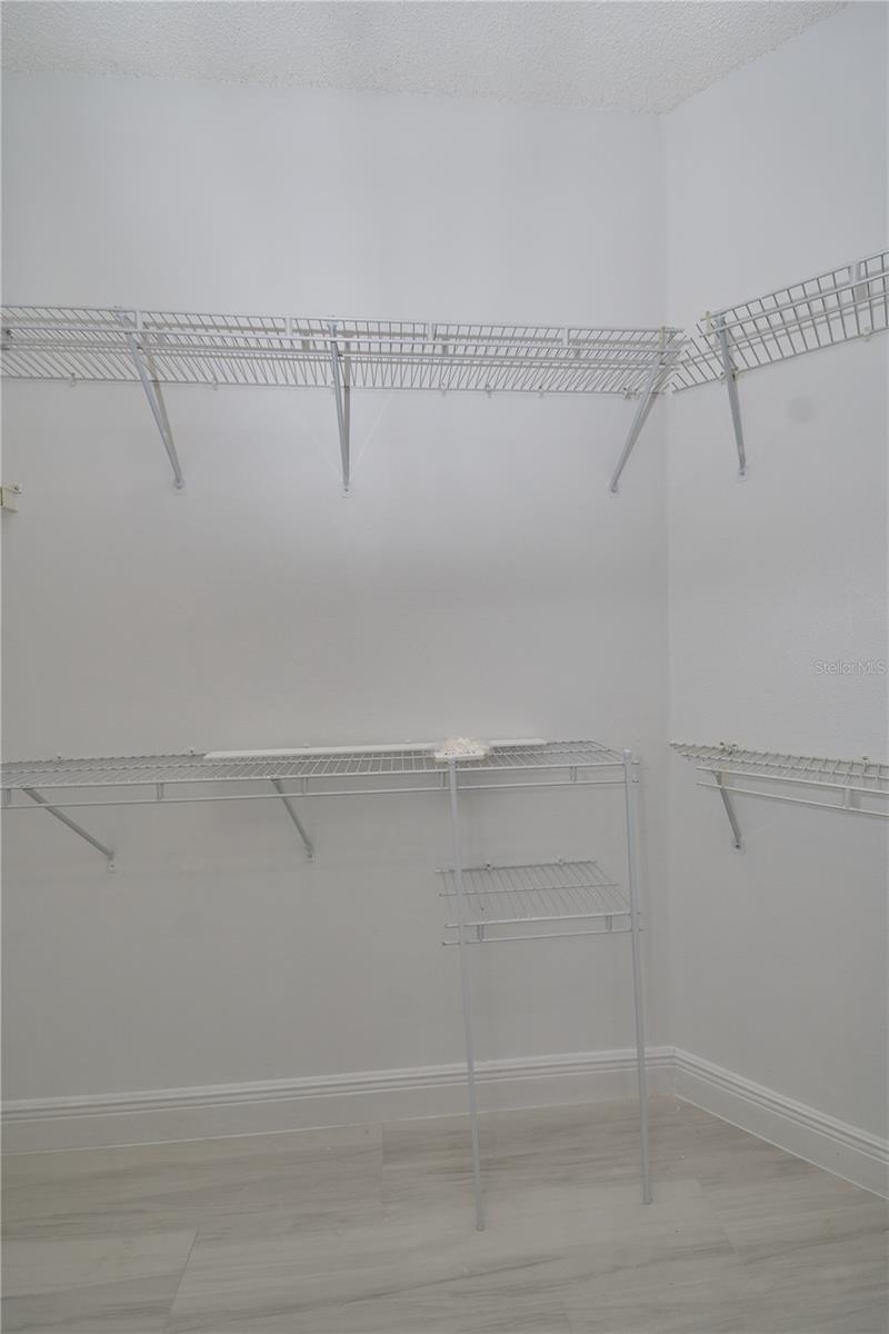 NORTHWOOD - Residential