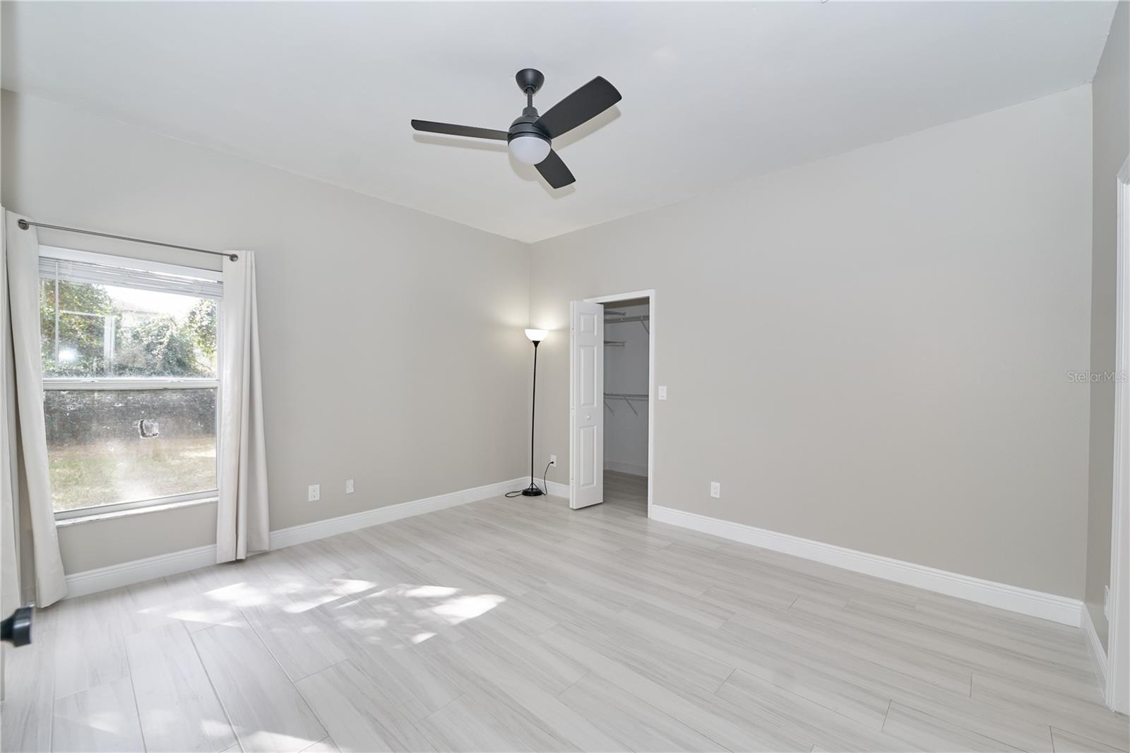 NORTHWOOD - Residential