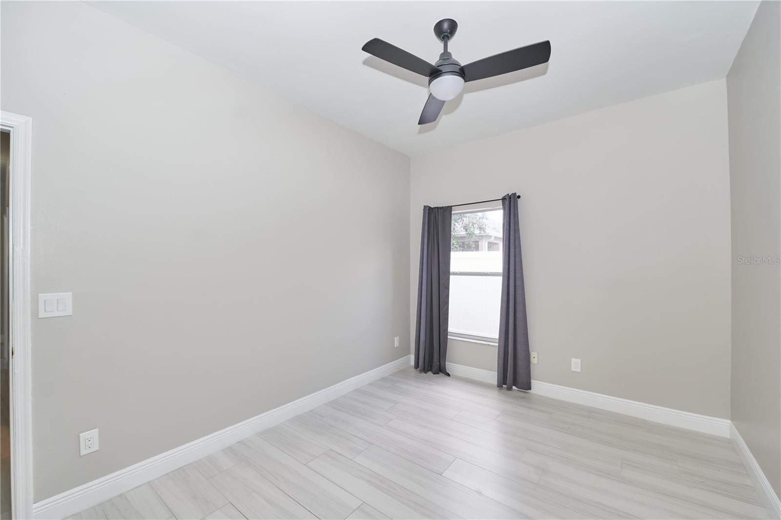 NORTHWOOD - Residential