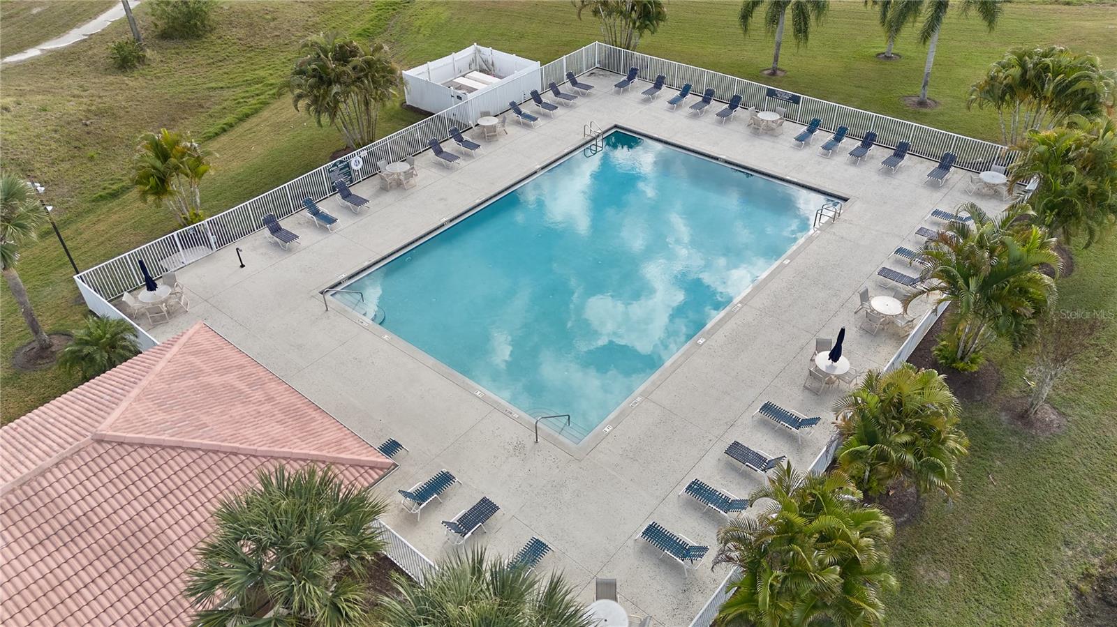 NORTHWOOD - Residential