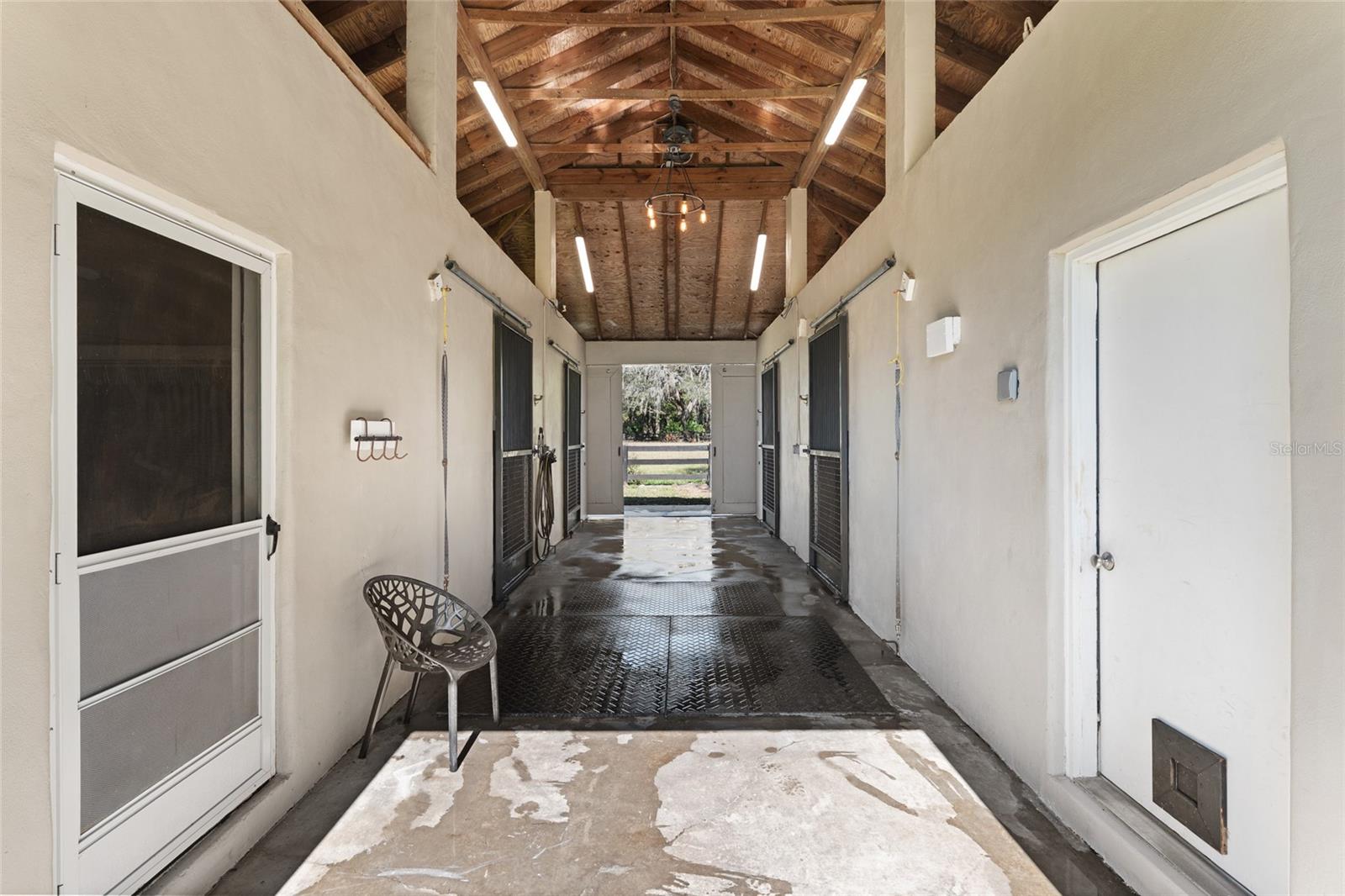 COUNTRYSIDE FARMS - Residential