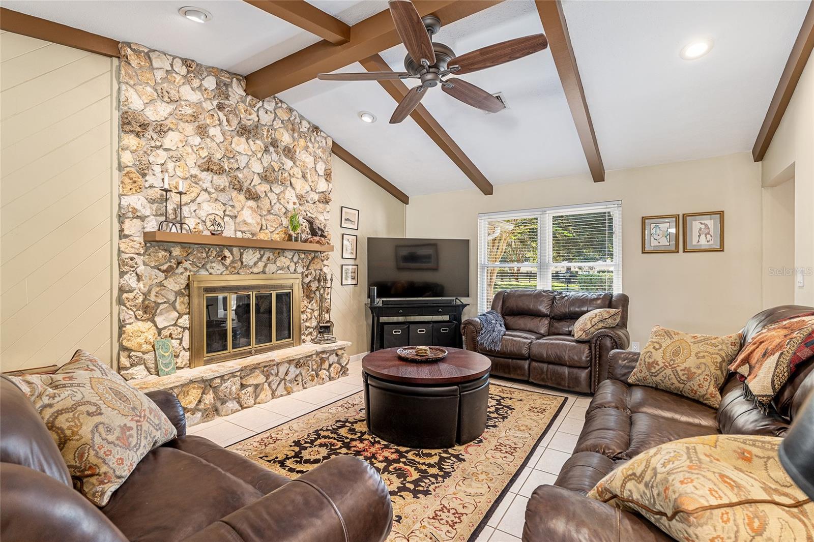 COUNTRYSIDE FARMS - Residential