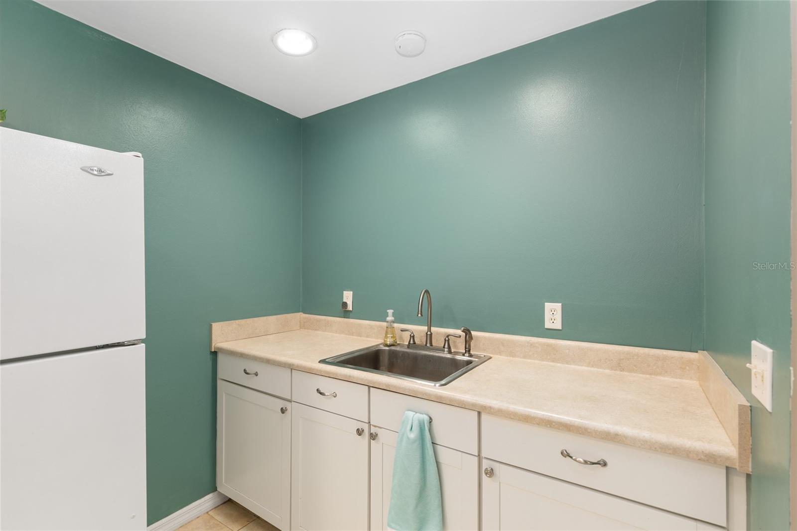 COUNTRYSIDE FARMS - Residential