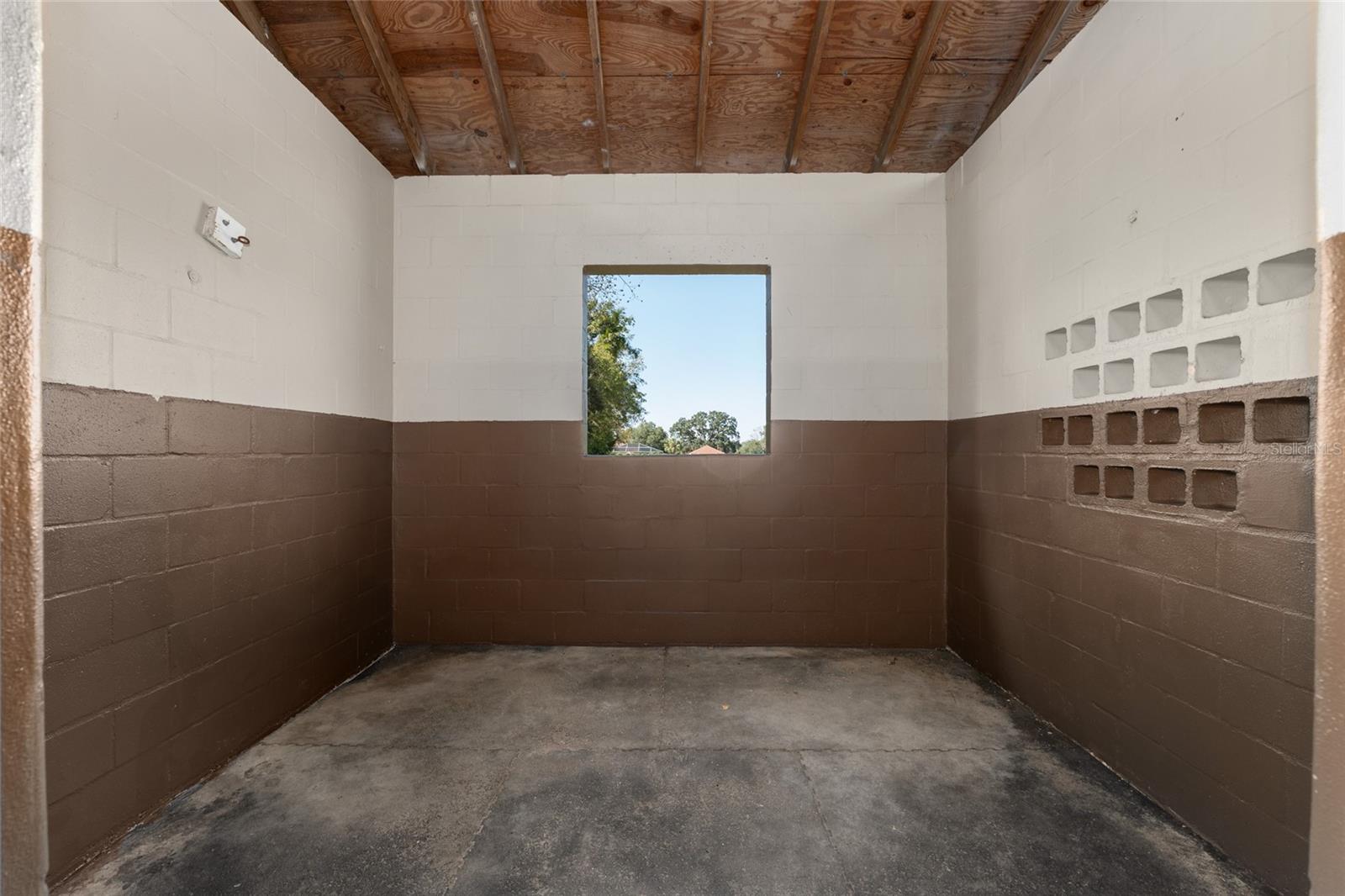 COUNTRYSIDE FARMS - Residential