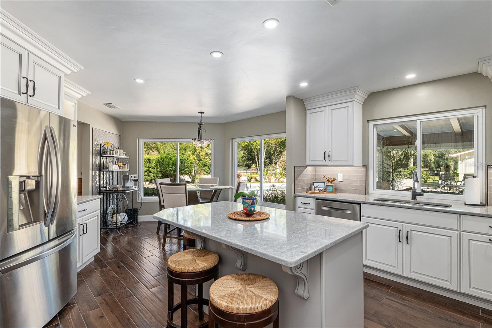 COUNTRYSIDE FARMS - Residential