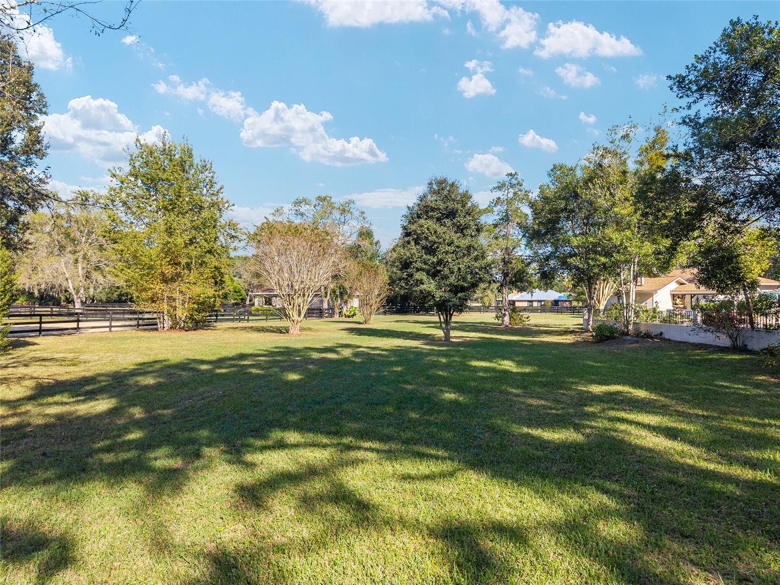 COUNTRYSIDE FARMS - Residential