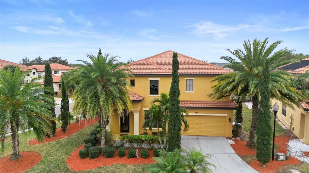 Photo of 2806 Via Largo Court, Kissimmee, FL 34744 (MLS # O6349411)