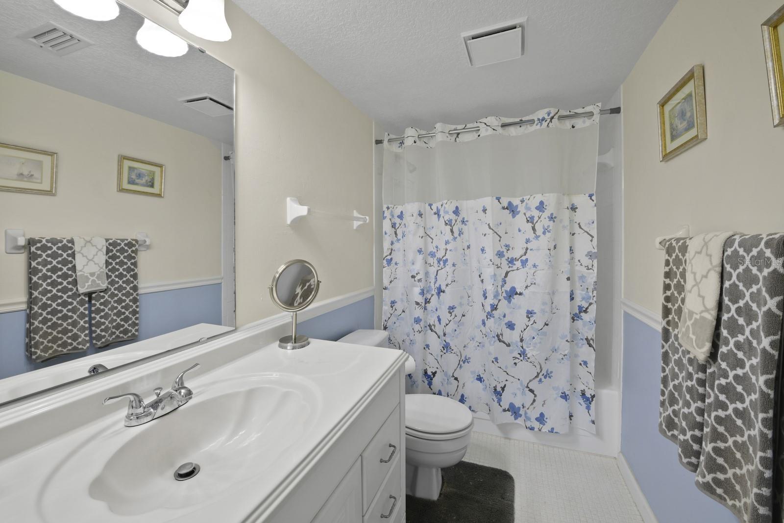 BAYWOOD NORTHWEST CONDO - Residential