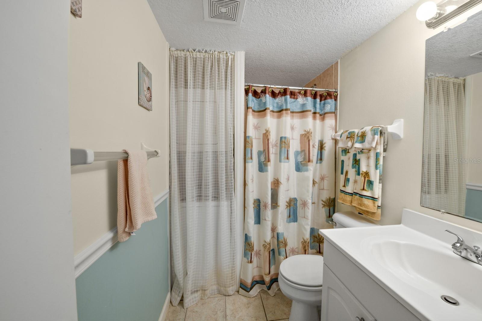 BAYWOOD NORTHWEST CONDO - Residential