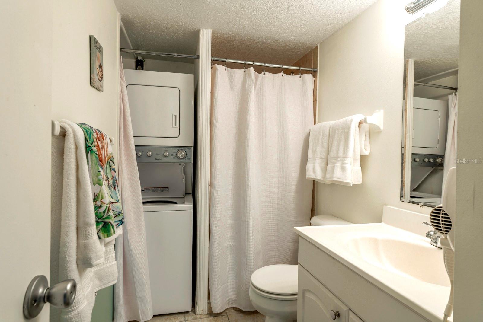 BAYWOOD NORTHWEST CONDO - Residential