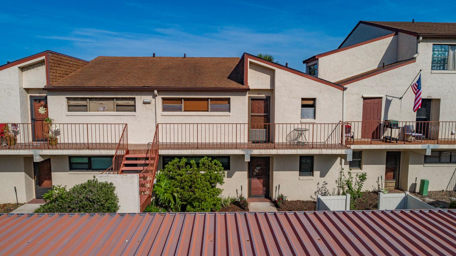 BAYWOOD NORTHWEST CONDO - Residential