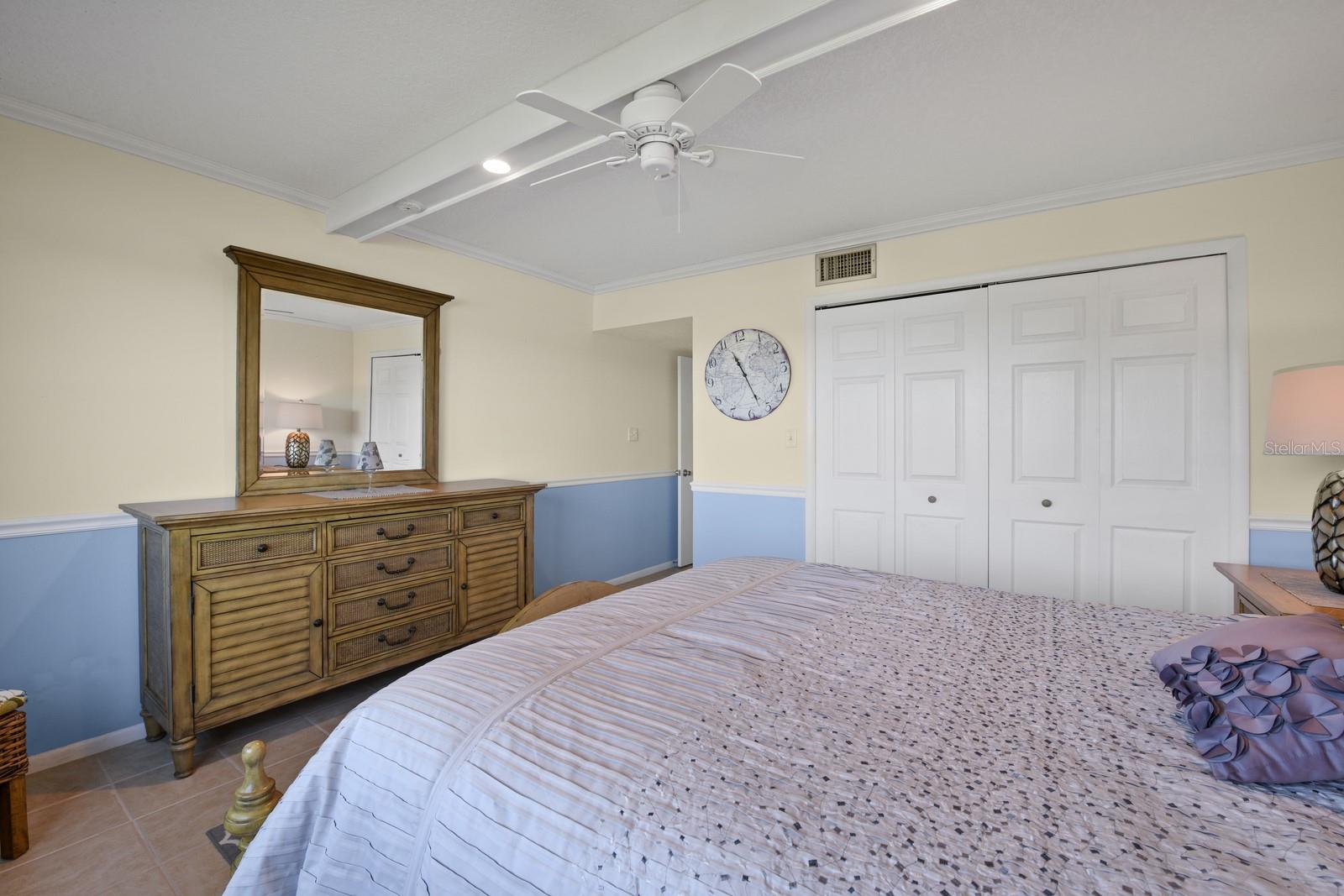 BAYWOOD NORTHWEST CONDO - Residential