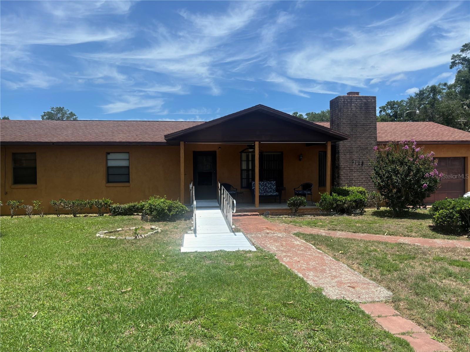 2105 SW 5TH STREET