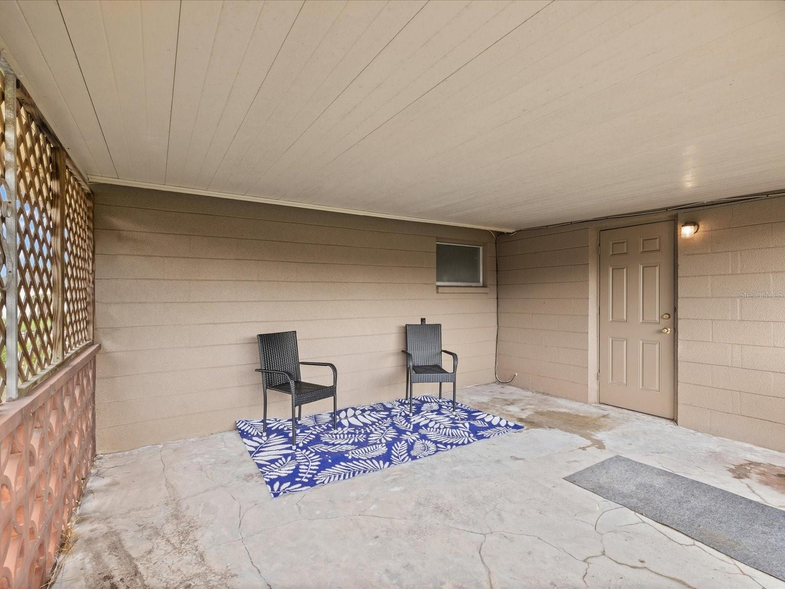 1023 VIKING DRIVE