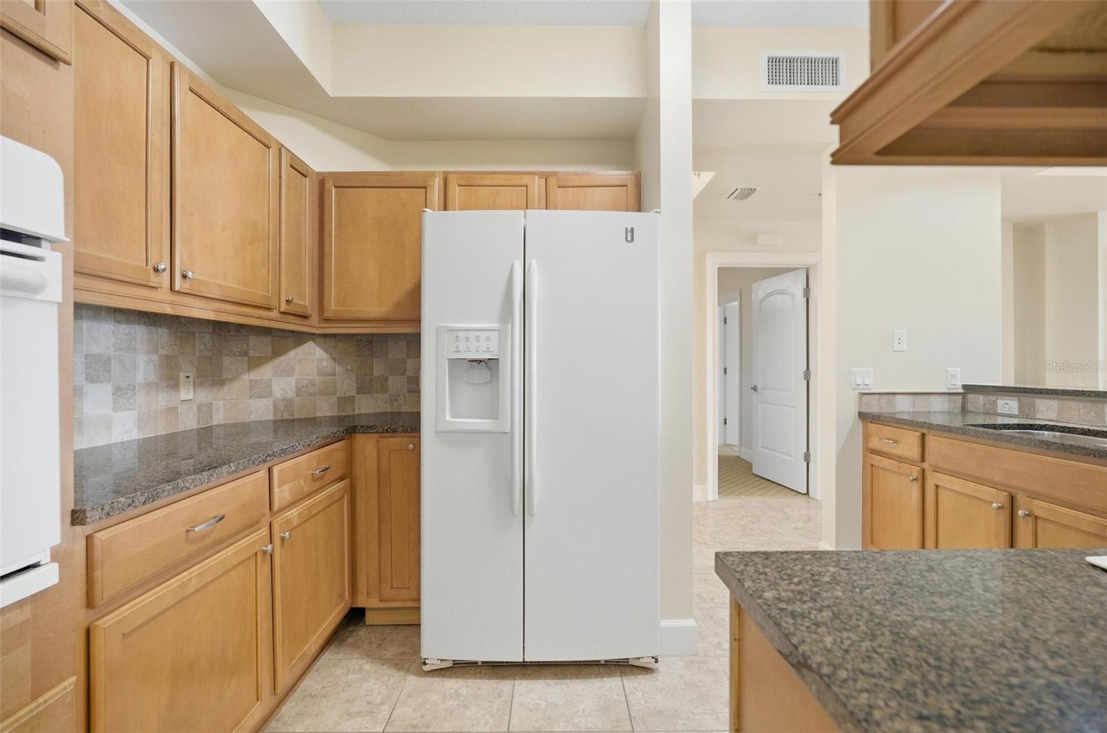 YACHT HARBOR VILLAGE CONDOS - Residential