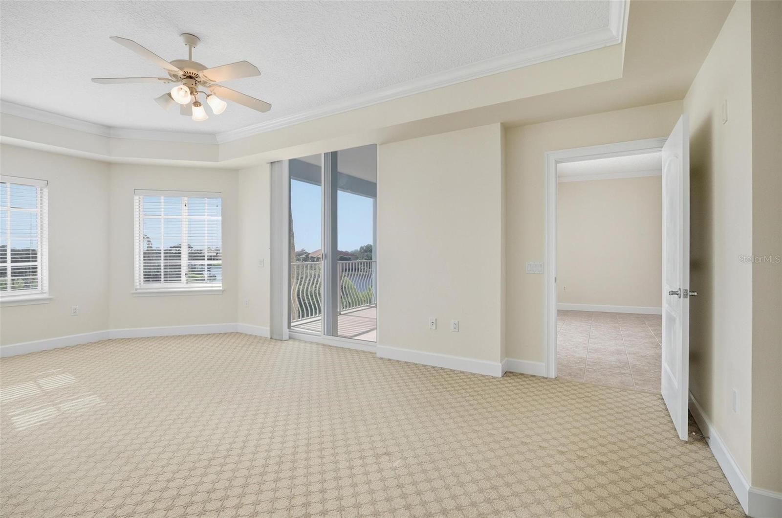 YACHT HARBOR VILLAGE CONDOS - Residential