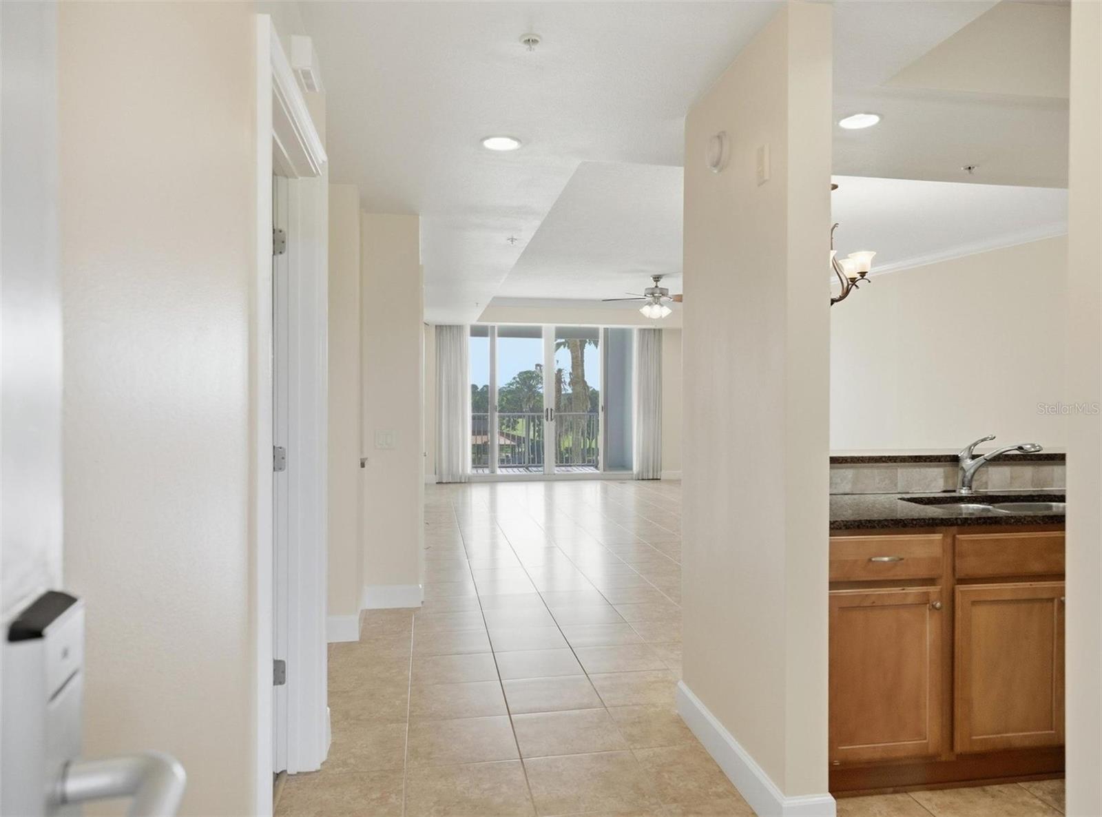 YACHT HARBOR VILLAGE CONDOS - Residential