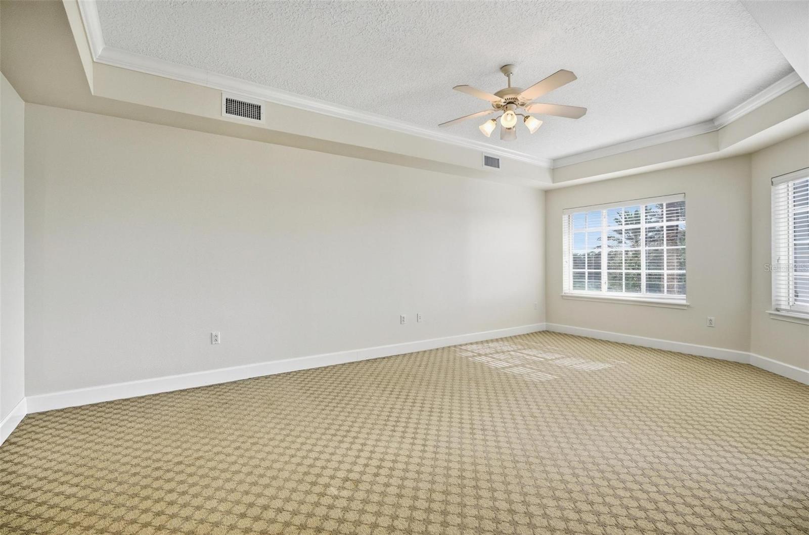 YACHT HARBOR VILLAGE CONDOS - Residential