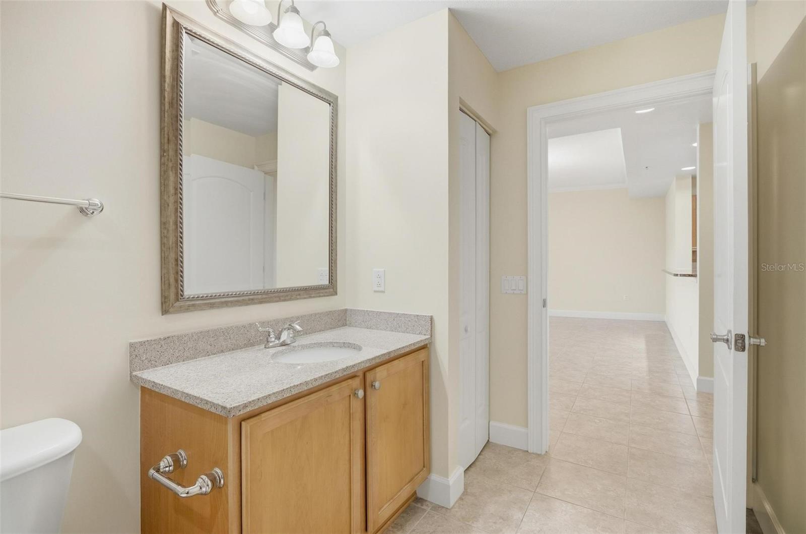 YACHT HARBOR VILLAGE CONDOS - Residential
