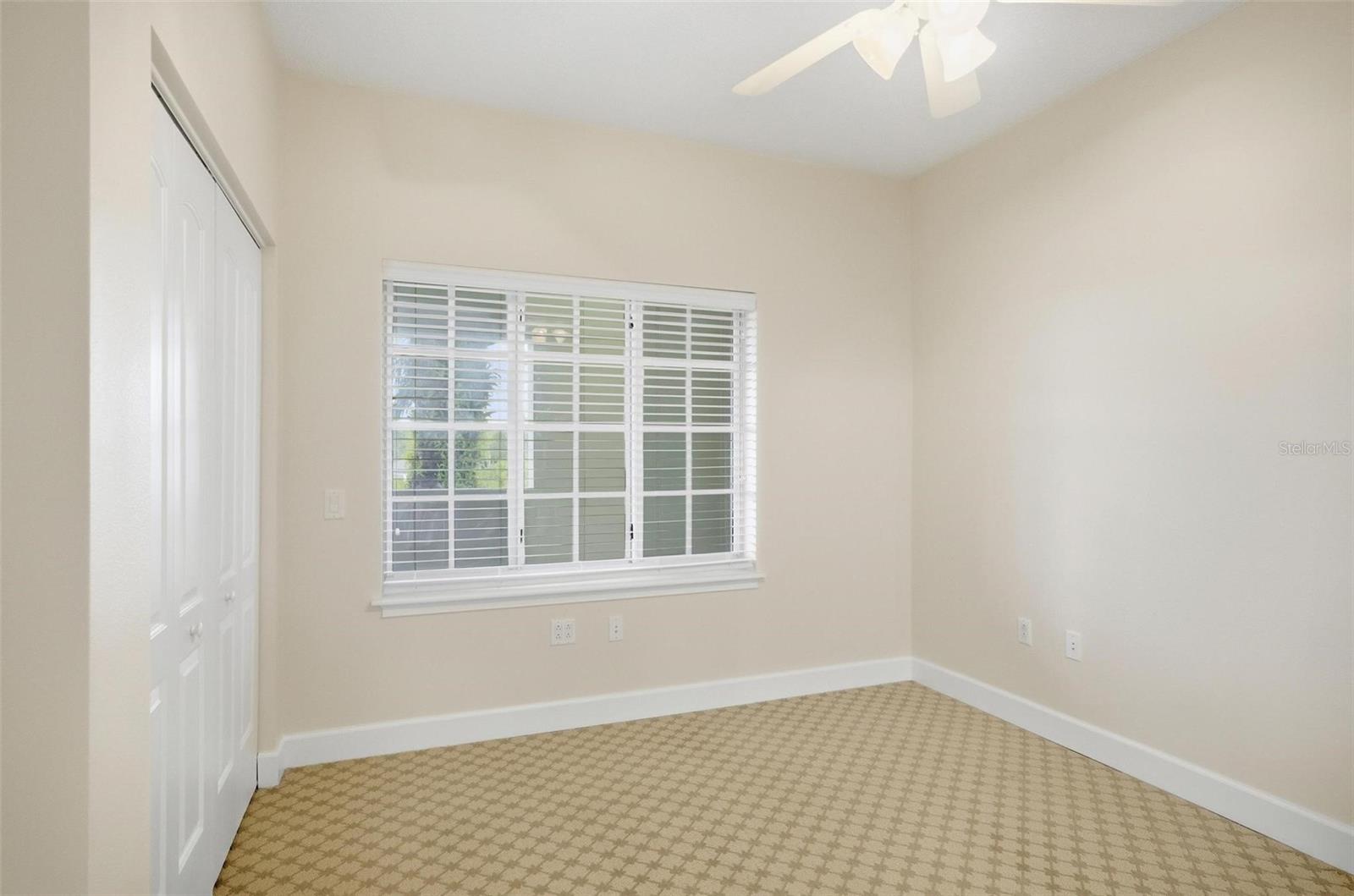 YACHT HARBOR VILLAGE CONDOS - Residential