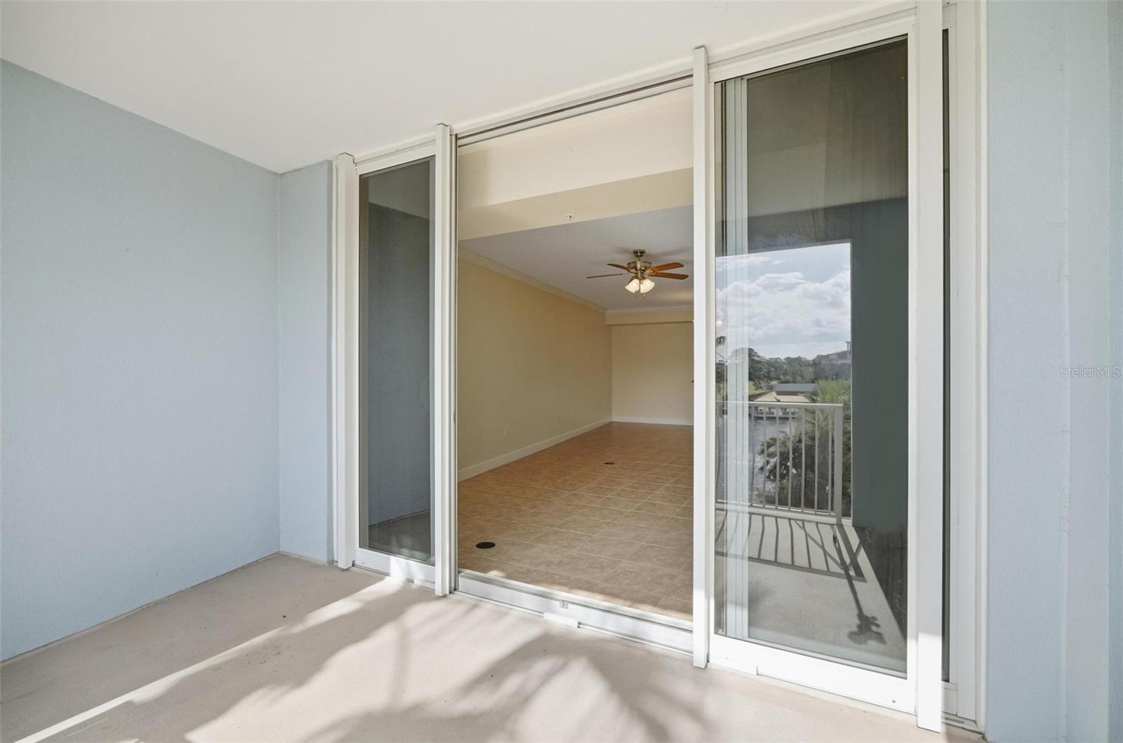 YACHT HARBOR VILLAGE CONDOS - Residential
