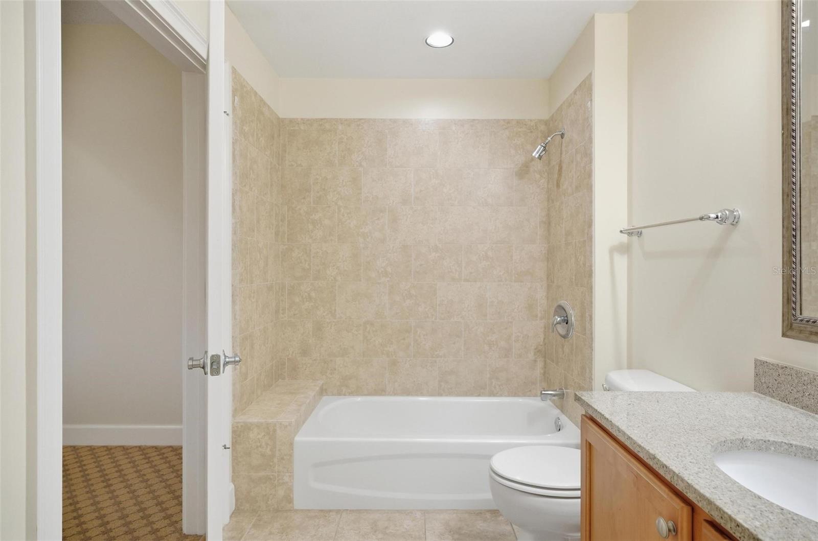 YACHT HARBOR VILLAGE CONDOS - Residential
