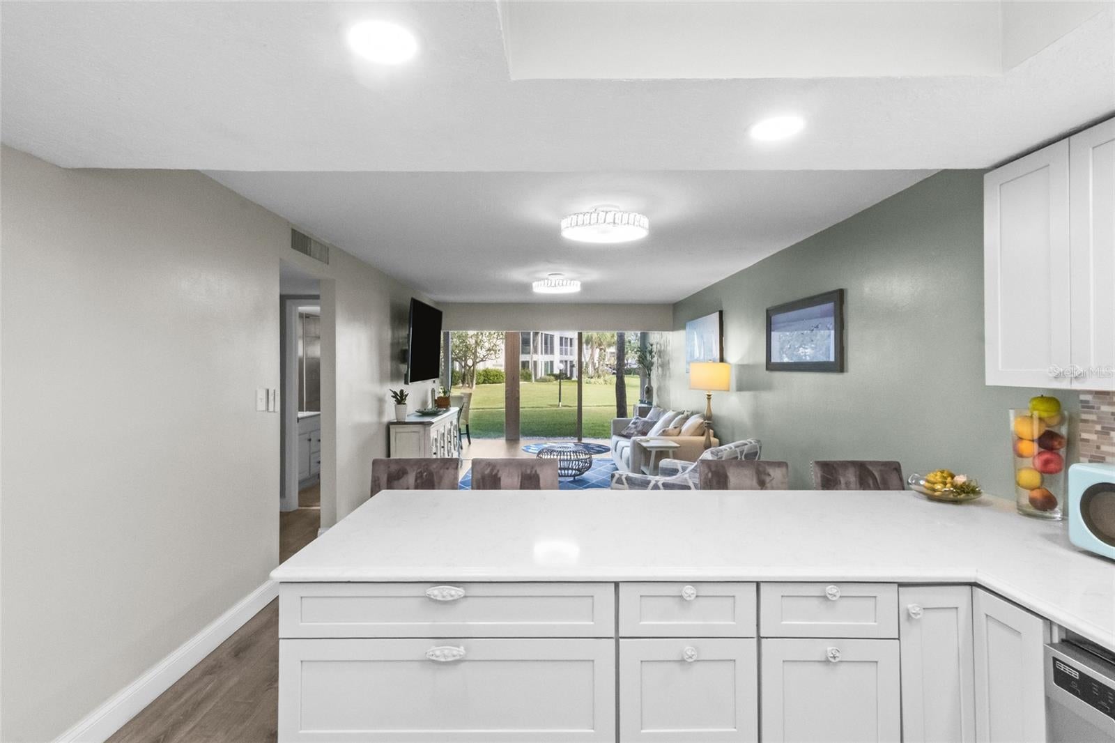 4370 CHATHAM DRIVE 102