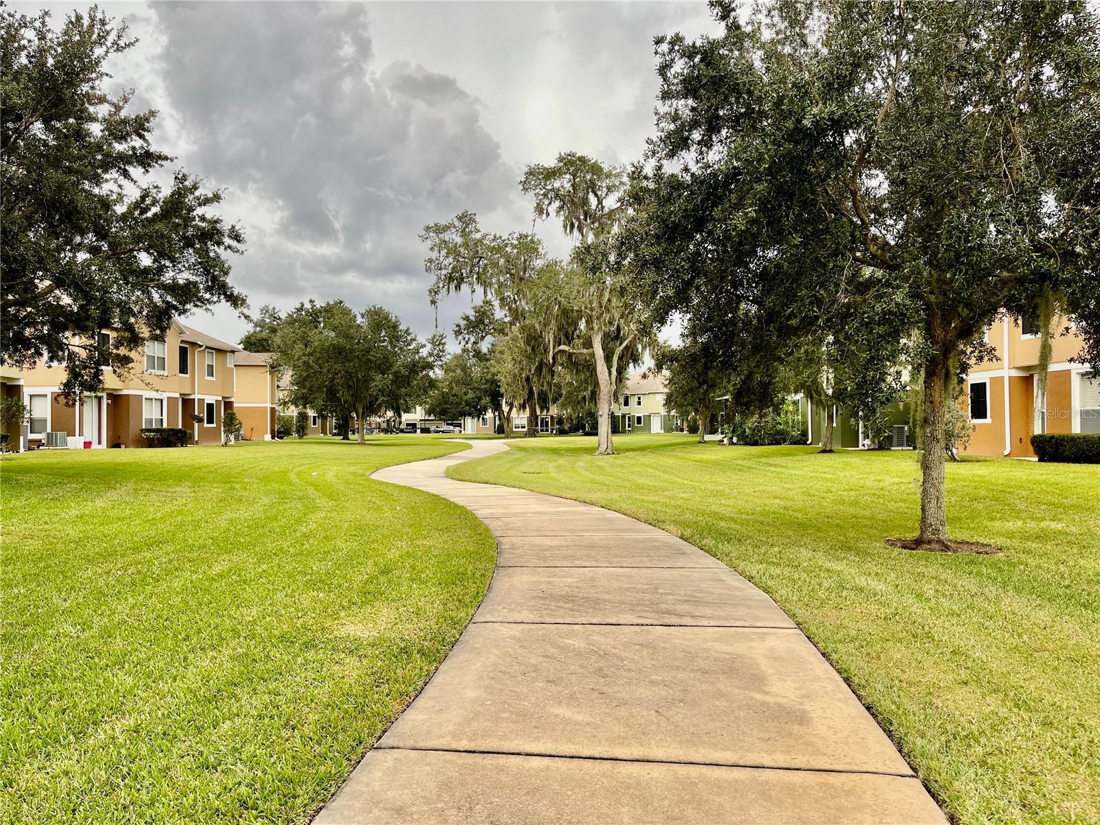 TUCKER OAKS - Residential