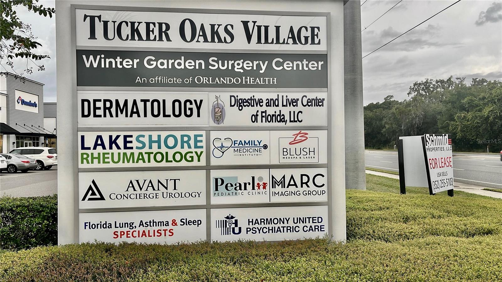 TUCKER OAKS - Residential