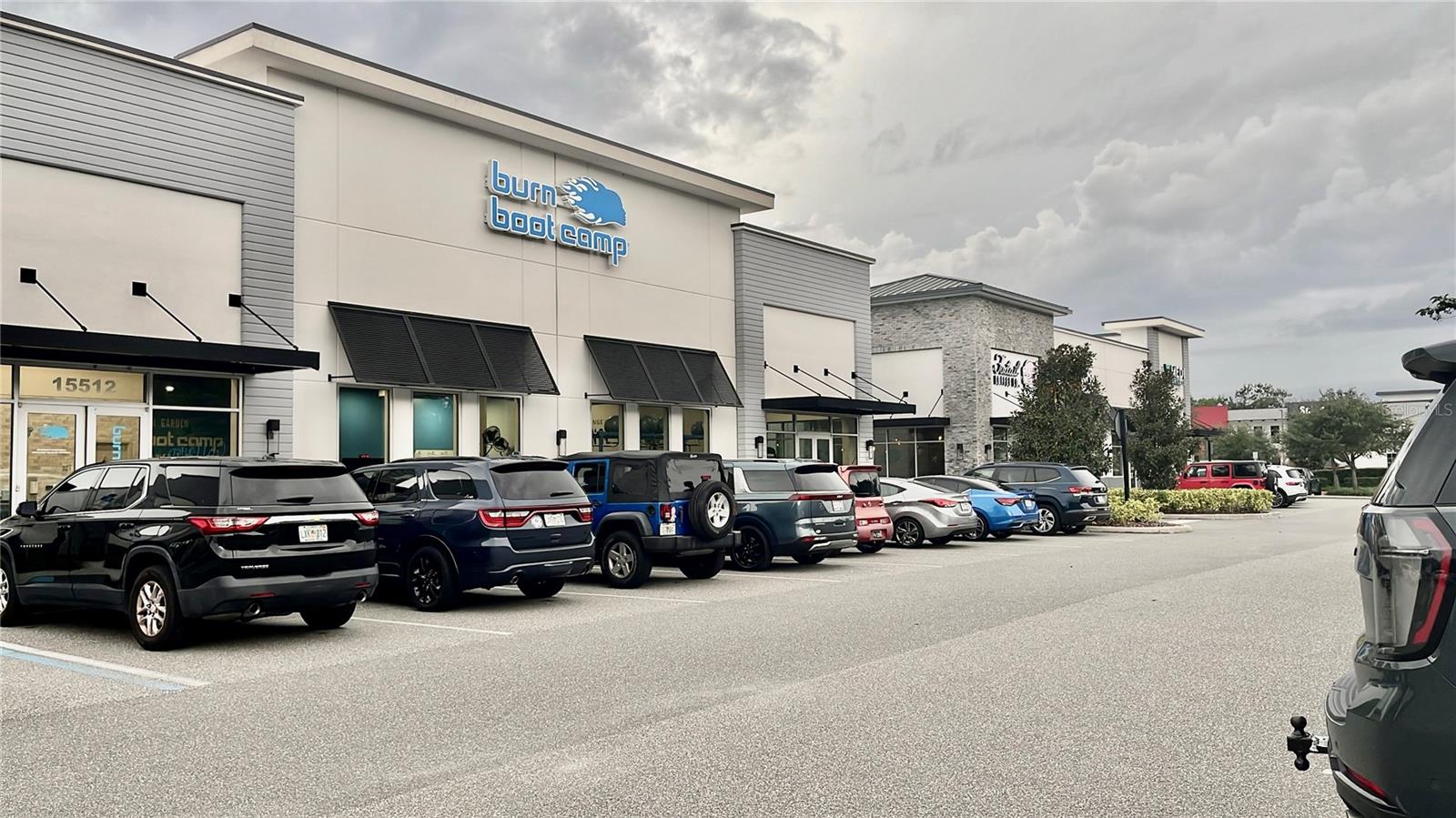 TUCKER OAKS - Residential