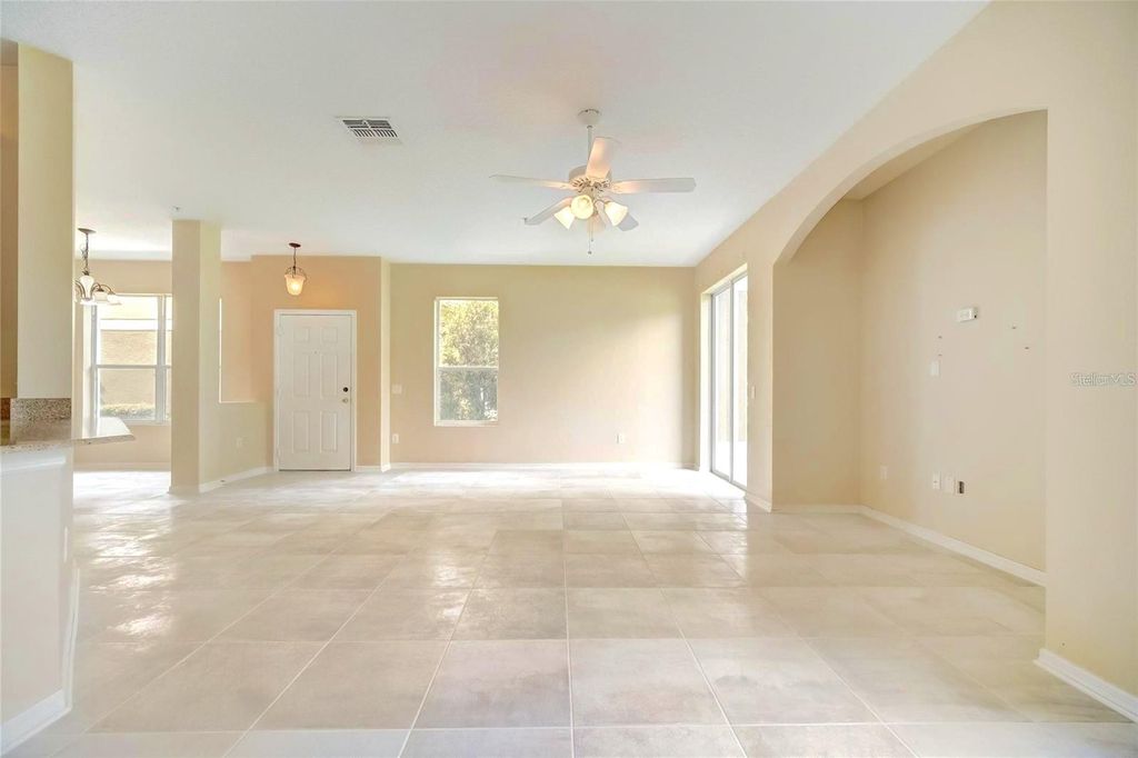 Photo of 1325 Broken Oak Drive #C, Winter Garden, FL 34787 (MLS # O6353845)