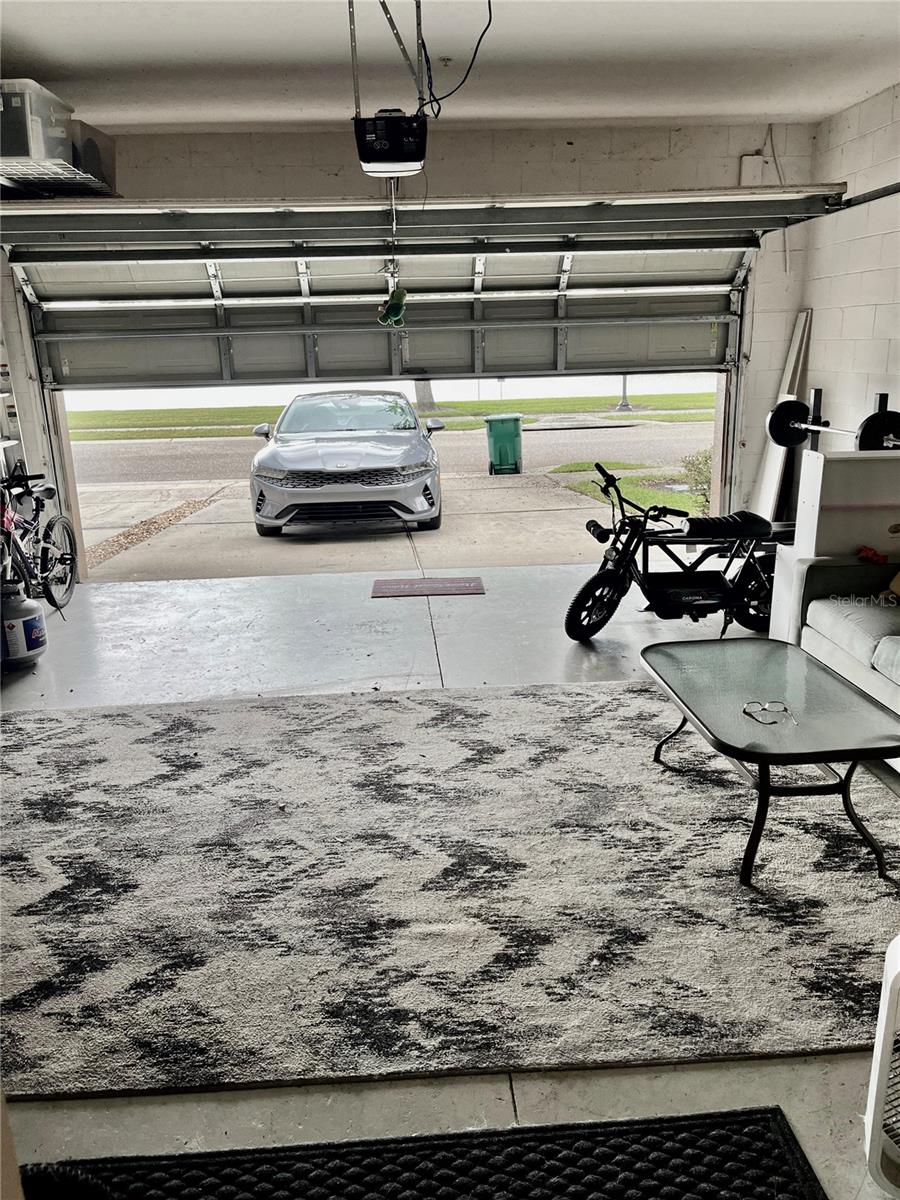 TUCKER OAKS - Residential