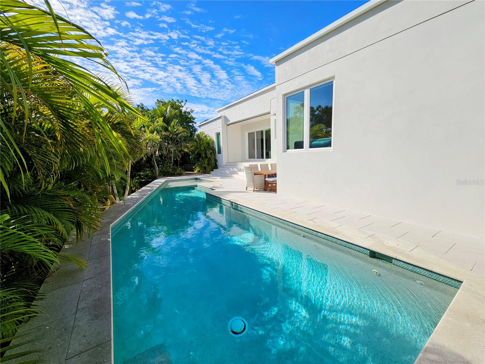 PHILLIPPI COVE - Residential