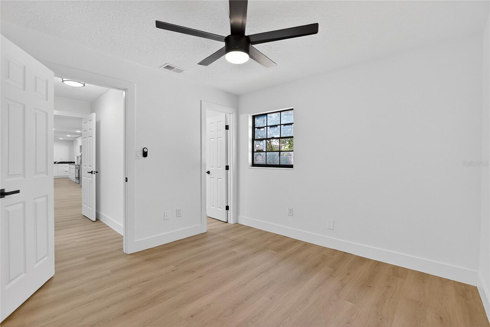 HIGH POINT ESTATES FIRST ADD - Residential