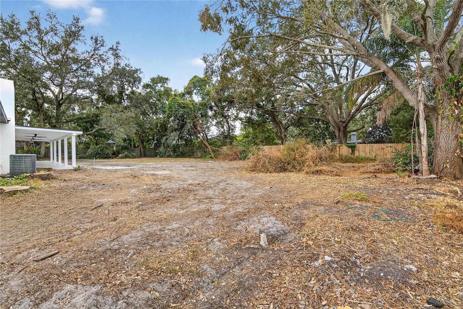 HIGH POINT ESTATES FIRST ADD - Residential