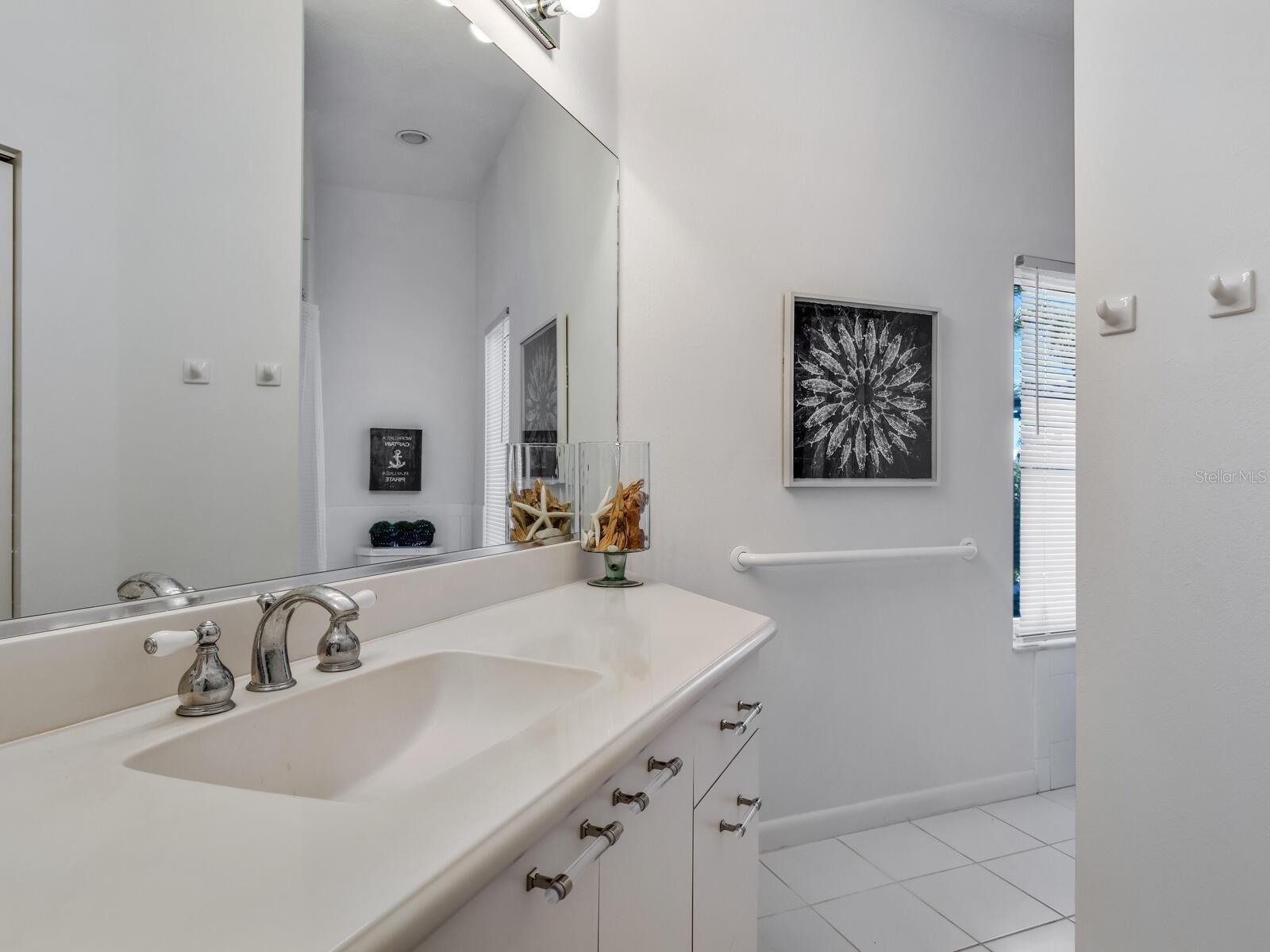 ESPLANADE ON THE BAY - Residential Lease