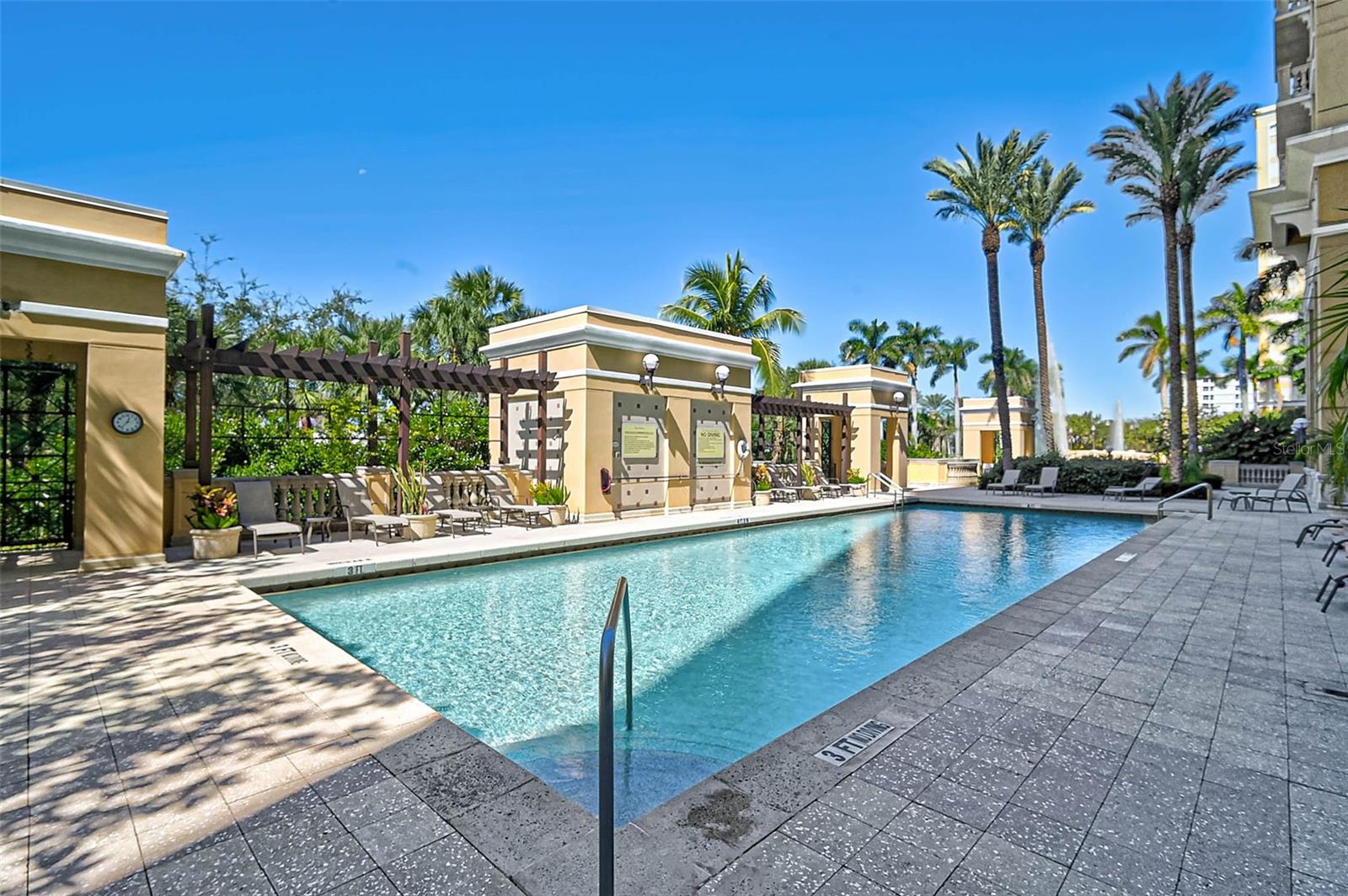 RENAISSANCE 1 - Residential