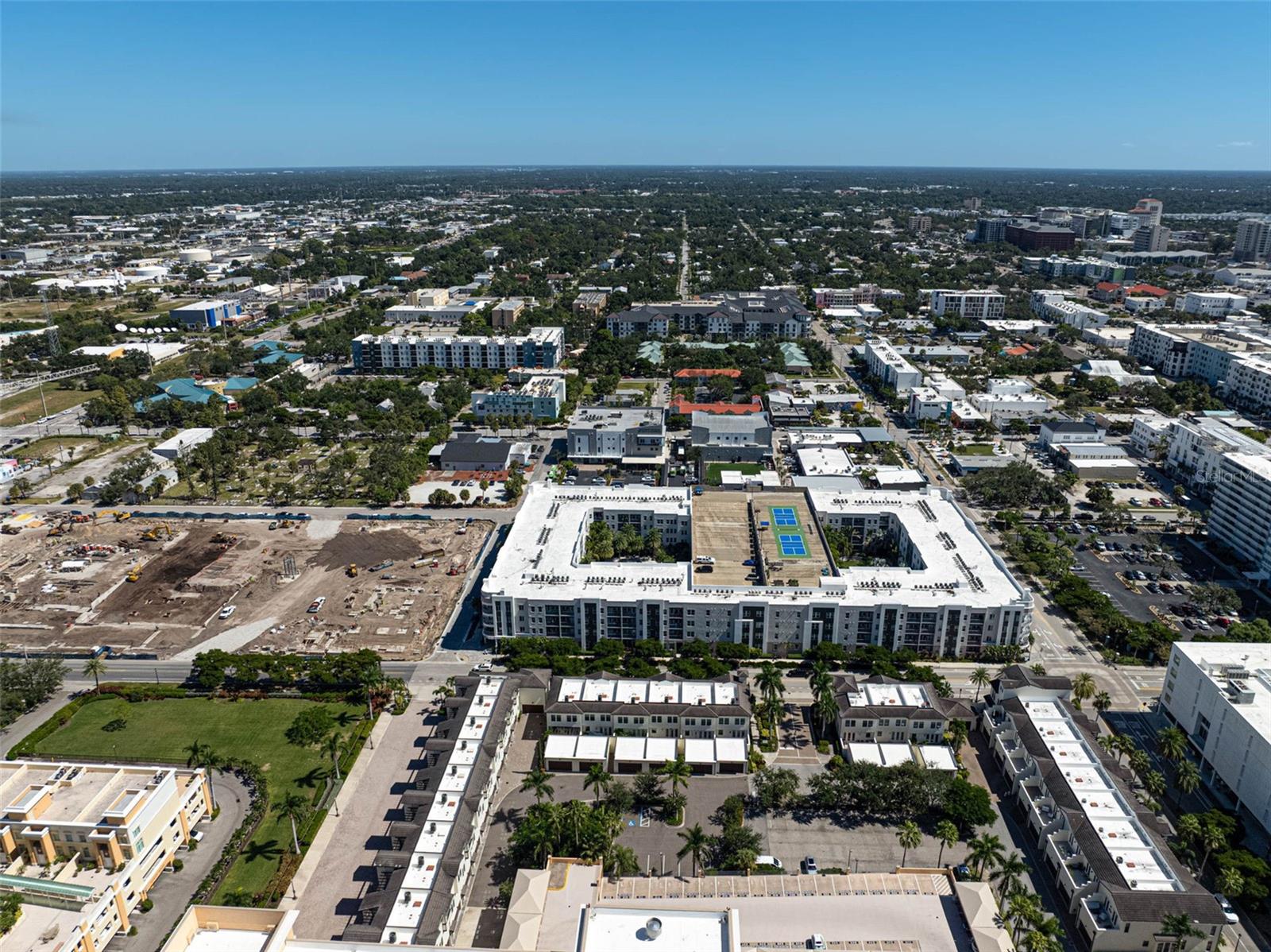 RENAISSANCE 1 - Residential