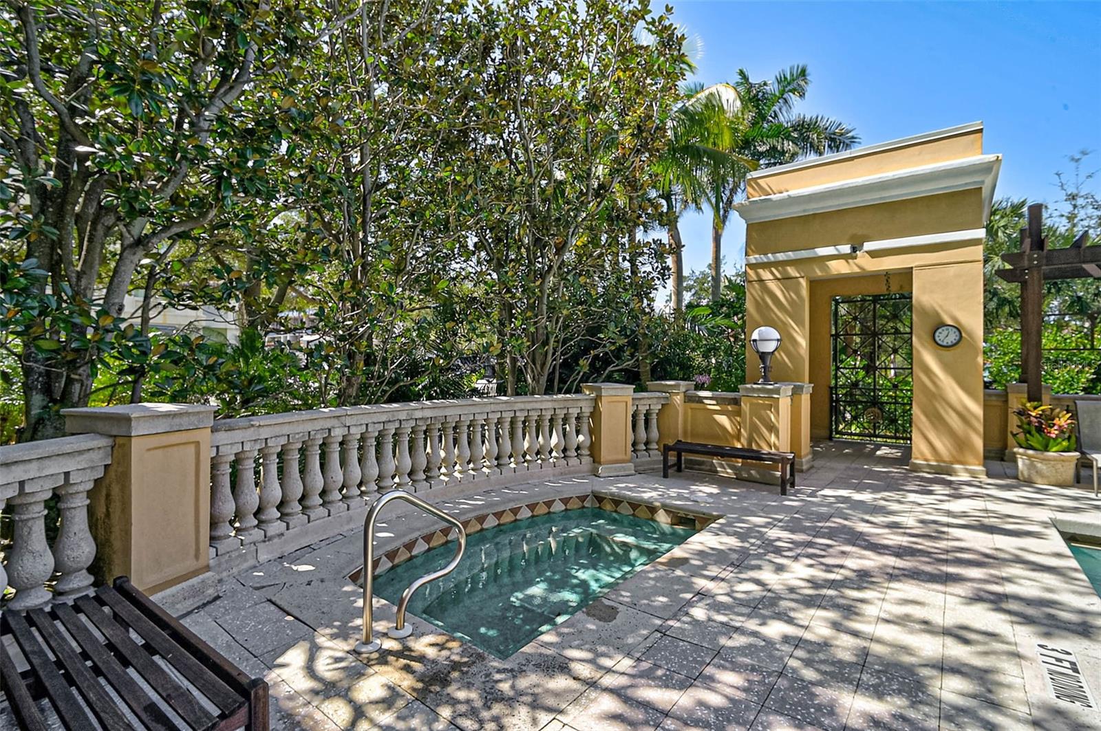 RENAISSANCE 1 - Residential