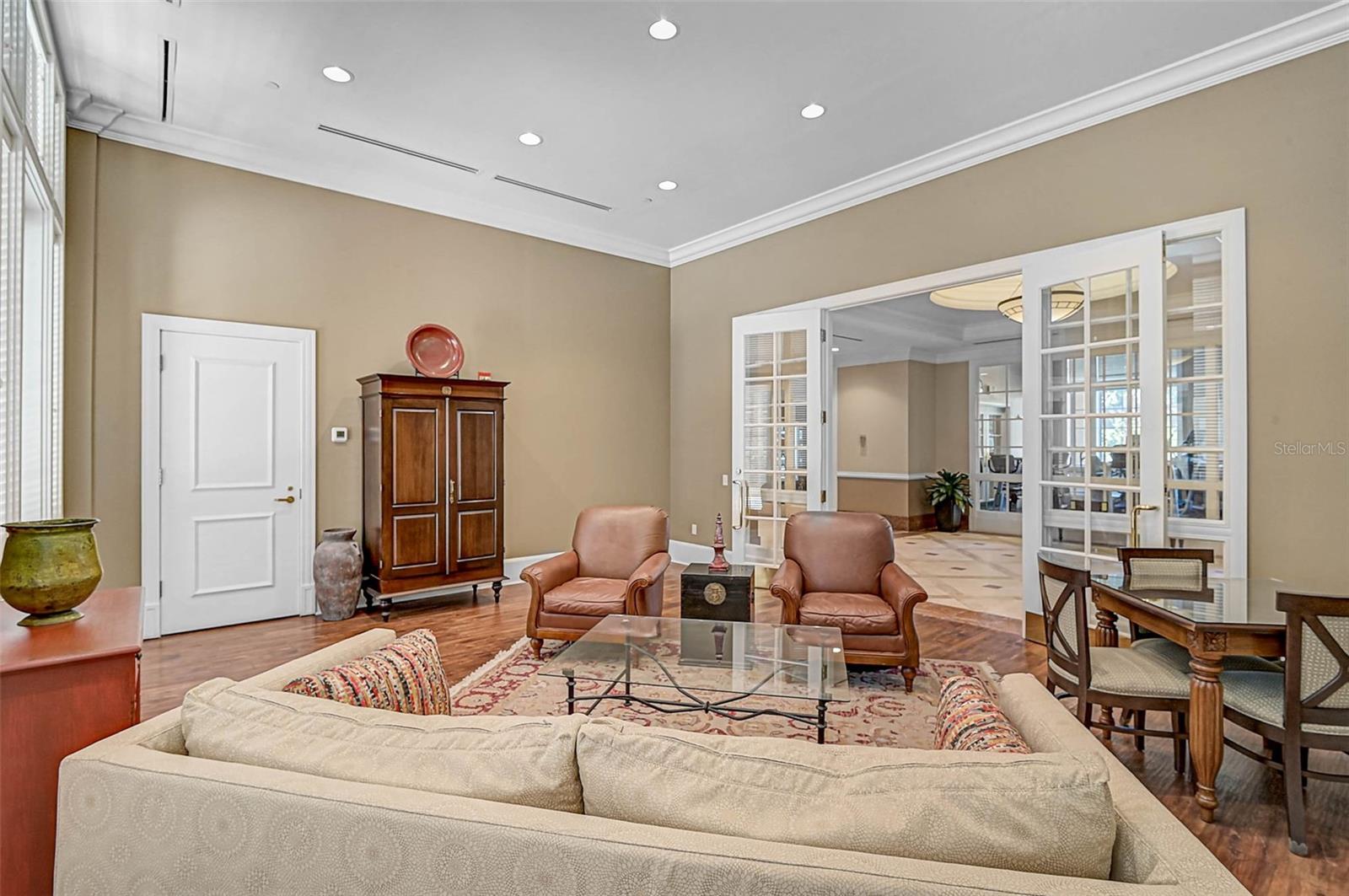 RENAISSANCE 1 - Residential