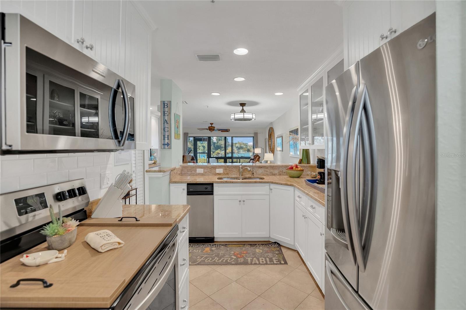 BOUCHELLE ISLAND CONDO - Residential