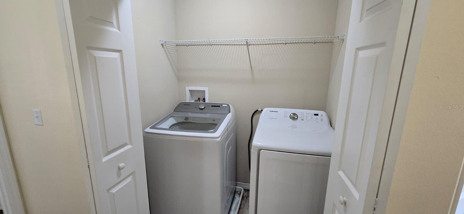 REGENT PARK PH 15 BLDG 13 - Residential Lease