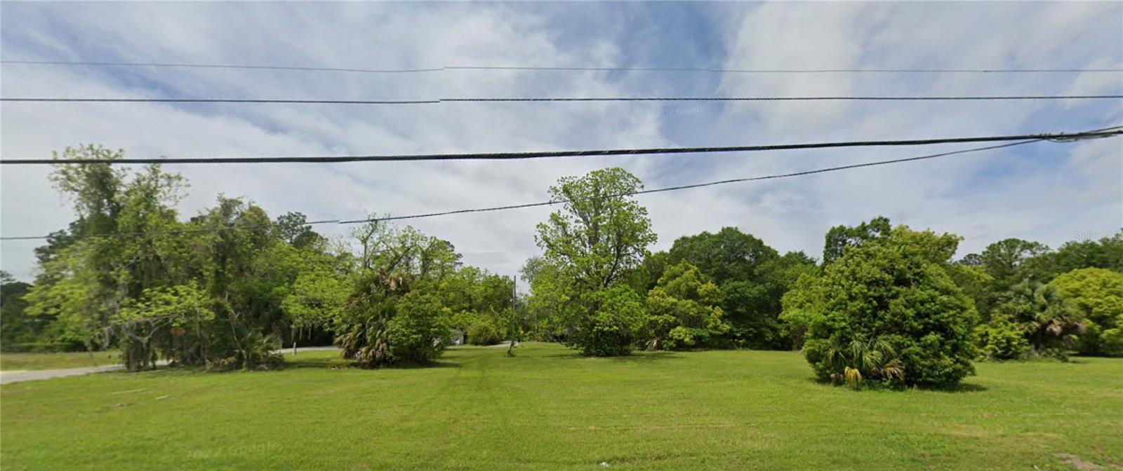 SIMON J TEMPLES - Land