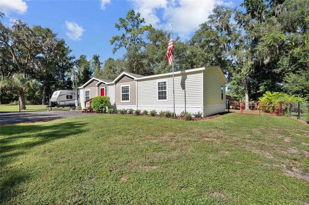 Photo of 3283 Neff Lake Road, Brooksville, FL 34602 (MLS # TB8415247)